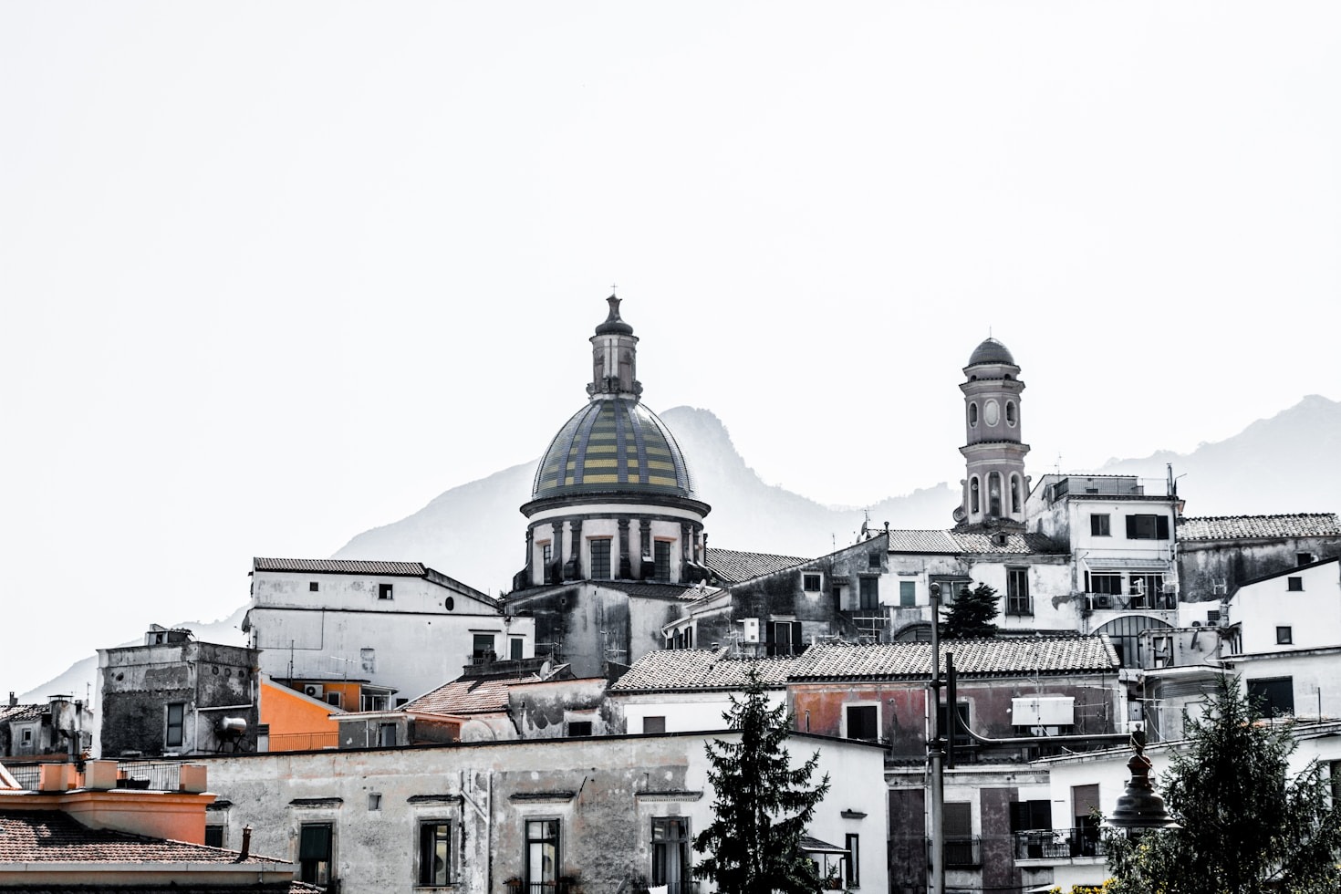 5 Reasons to Decorate with Local Landmark Art